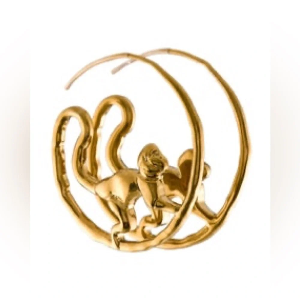 🔥🔥ONE ITEM DEAL OF THE DAY Designer Authentic Earrings Reduced Buy Now & Save